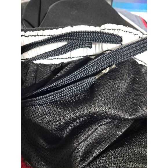 Vintage Y2K Quiksilver Board Shorts Black Red White Mesh Pockets Mens Size L Ear - Picture 10 of 11